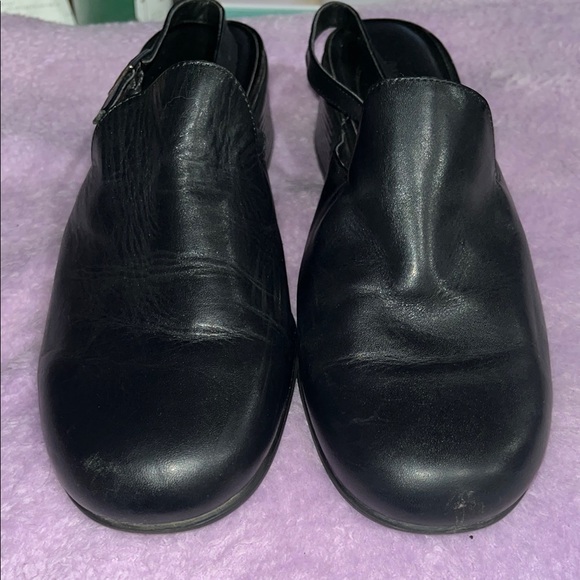 Naturalizer Black Mules & Clogs - Picture 1 of 7